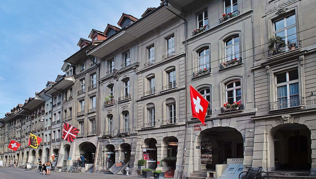 Casă în Bern, Elveția – Anunț BixBuz (52)