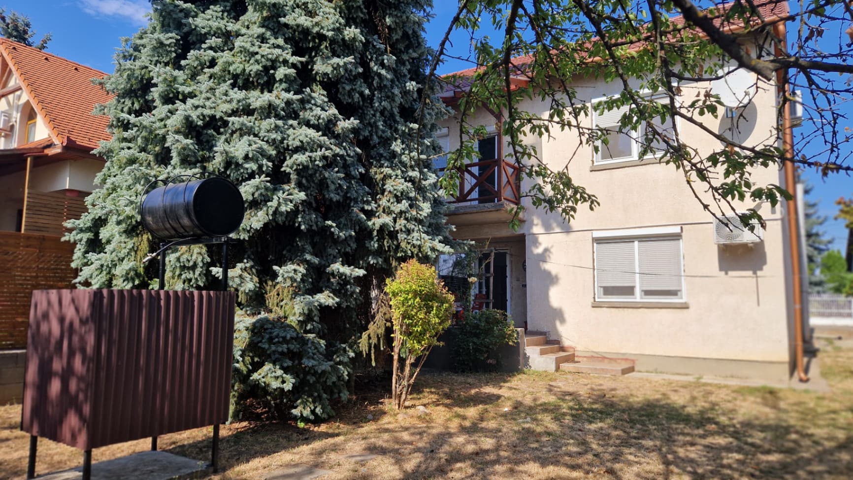 Casă în Székesfehérvár, Ungaria – Anunț BixBuz (100)