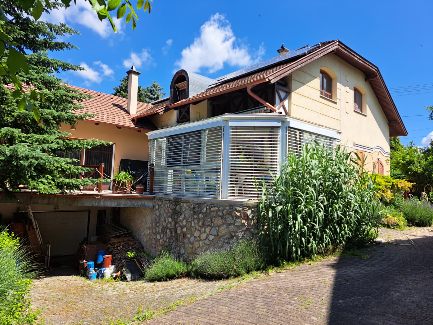 Casă în Székesfehérvár, Ungaria – Anunț BixBuz (101)