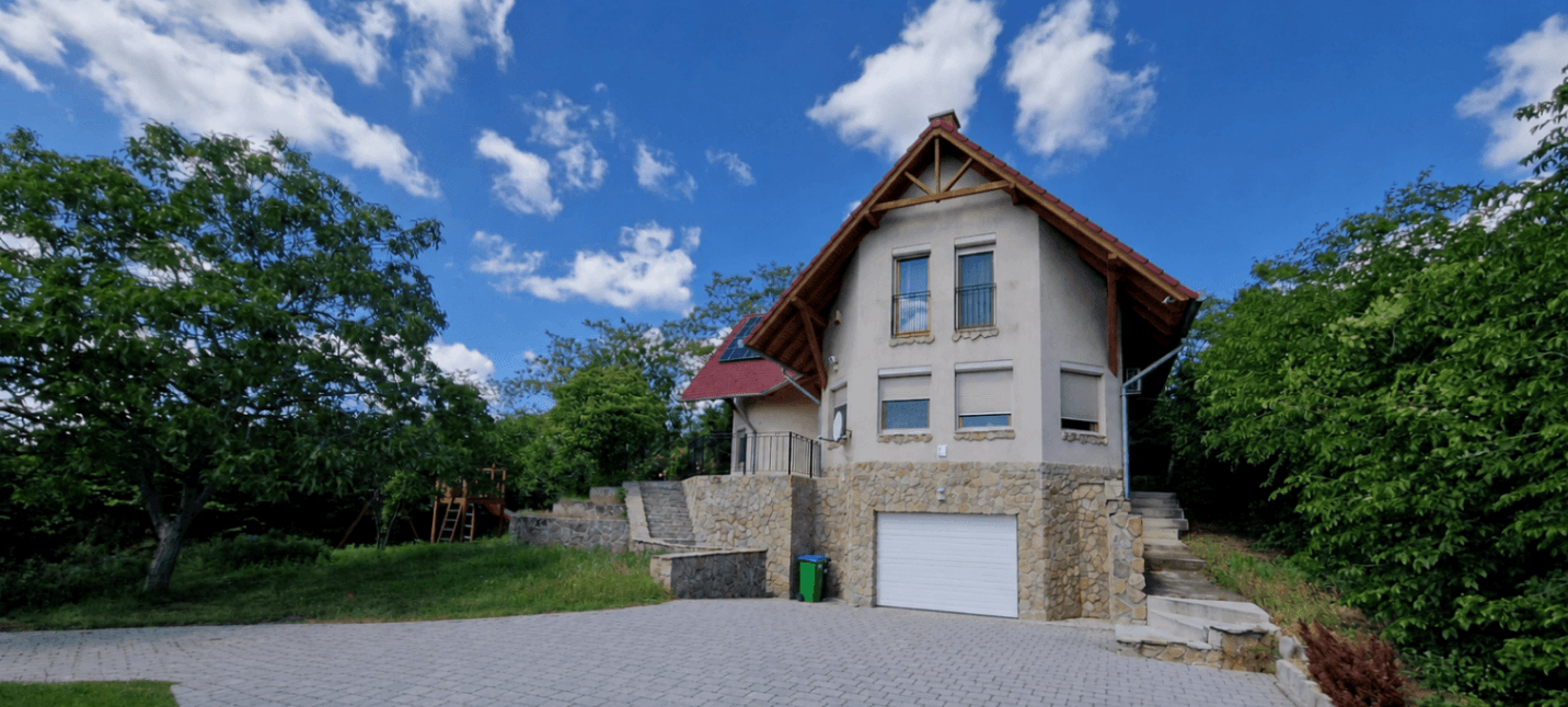 Casă în Pákozd, Ungaria – Anunț BixBuz (97)